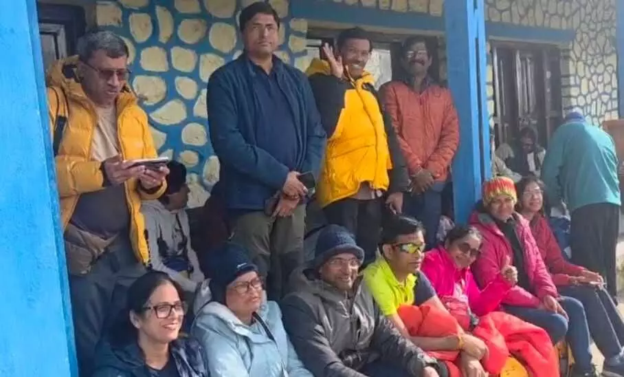 నేపాల్ నుంచి వయా లక్నో టు హైదరాబాద్కు ఏపీ వారు నేపాల్ నుంచి వయా లక్నో టు హైదరాబాద్కు ఏపీ వారు