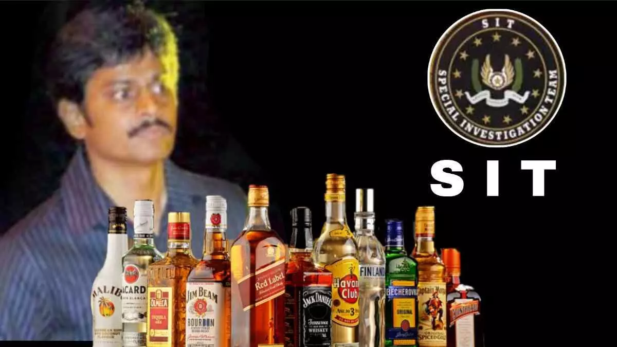 లిక్కర్ స్కాం కేసు-జగన్ సన్నిహితుడి కంపెనీల్లో సోదాలు