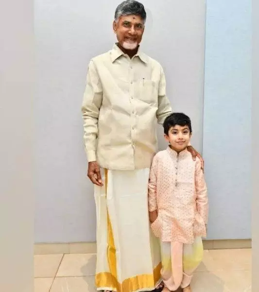 చదరంగంలో చంద్రబాబు మనవడు ప్రపంచ రికార్డు