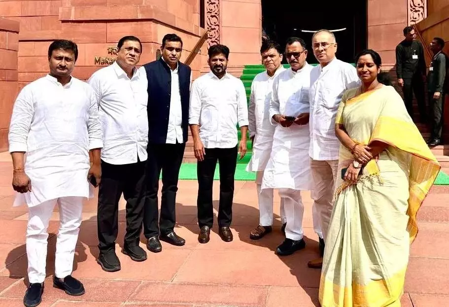పార్లమెంటులో తెలంగాణ వాణిని వినిపించిందెవరు?