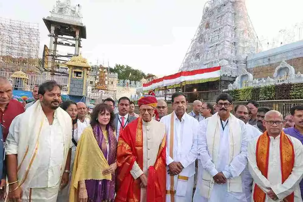 తిరుపతిలో.. మారిషన్ ప్రధాని ఆధ్యాత్మిక పర్యటన తిరుపతిలో.. మారిషన్ ప్రధాని ఆధ్యాత్మిక పర్యటన