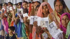 మహిళల చుట్టూ  JD(U), RJD, జన్ సూరజ్ పార్టీల వ్యూహాలు..