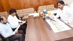 బోండా ఉమా వ్యాఖ్యలు–పవన్‌ కల్యాణ్‌ సమీక్షలు