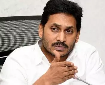 108లకు చంద్రబాబు ప్రభుత్వం ఉరివేస్తోంది 108లకు చంద్రబాబు ప్రభుత్వం ఉరివేస్తోంది