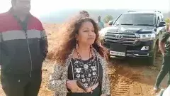 పూజ ఖేద్కర్  పేరెంట్స్ కోసం లుక్అవుట్ నోటీసు..