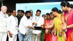 లోకేష్‌ రెడ్‌బుక్‌కు పోటీగా జగన్‌ డిజిటల్‌ యాప్‌