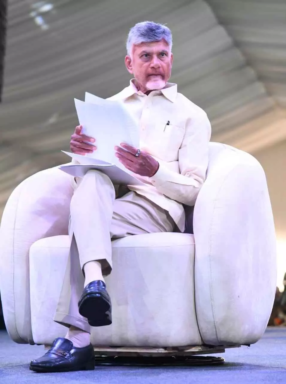 15 ఏళ్లల్లో 14 సార్లు డీఎస్సీలు–1,96,619 ఉద్యోగాలు