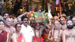 శ్రీవారికి పూలమాలలు పంపిన గోదాదేవి..