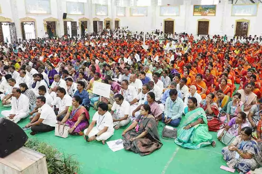 రేపు శ్రీవారి గరుడోత్సవం.. సమన్వయంతో సఫలం చేద్దాం..