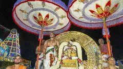 శ్రీవారి యాత్రికులకు పుస్తక ప్రసాదం..