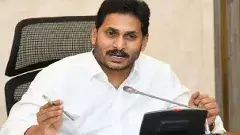 కల్తీ మద్యానికి చంద్రబాబే నాయకుడు