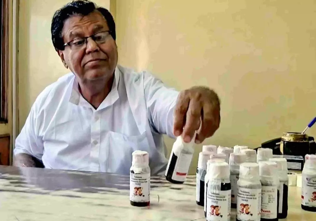 పిల్లలకు కల్తీ సిరప్ సూచించిన వైద్యుడి అరెస్ట్