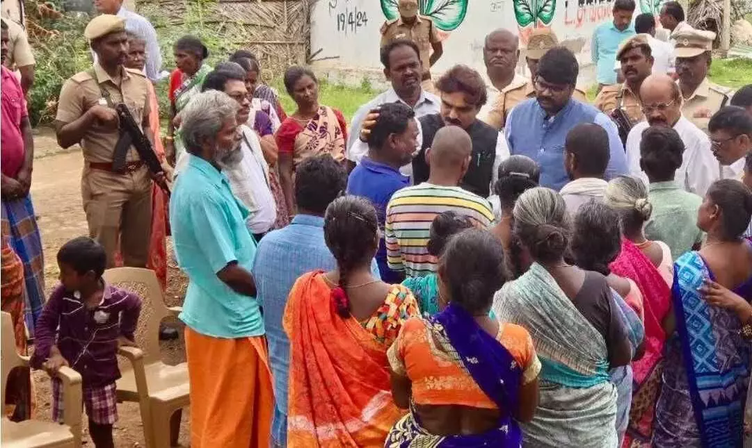 కరూర్ బాధితులను పరామర్శించిన ‘ఎన్సీఎస్సీ’