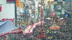 సిరిమాను సంబరంతో మురిసిన విజయనగరం