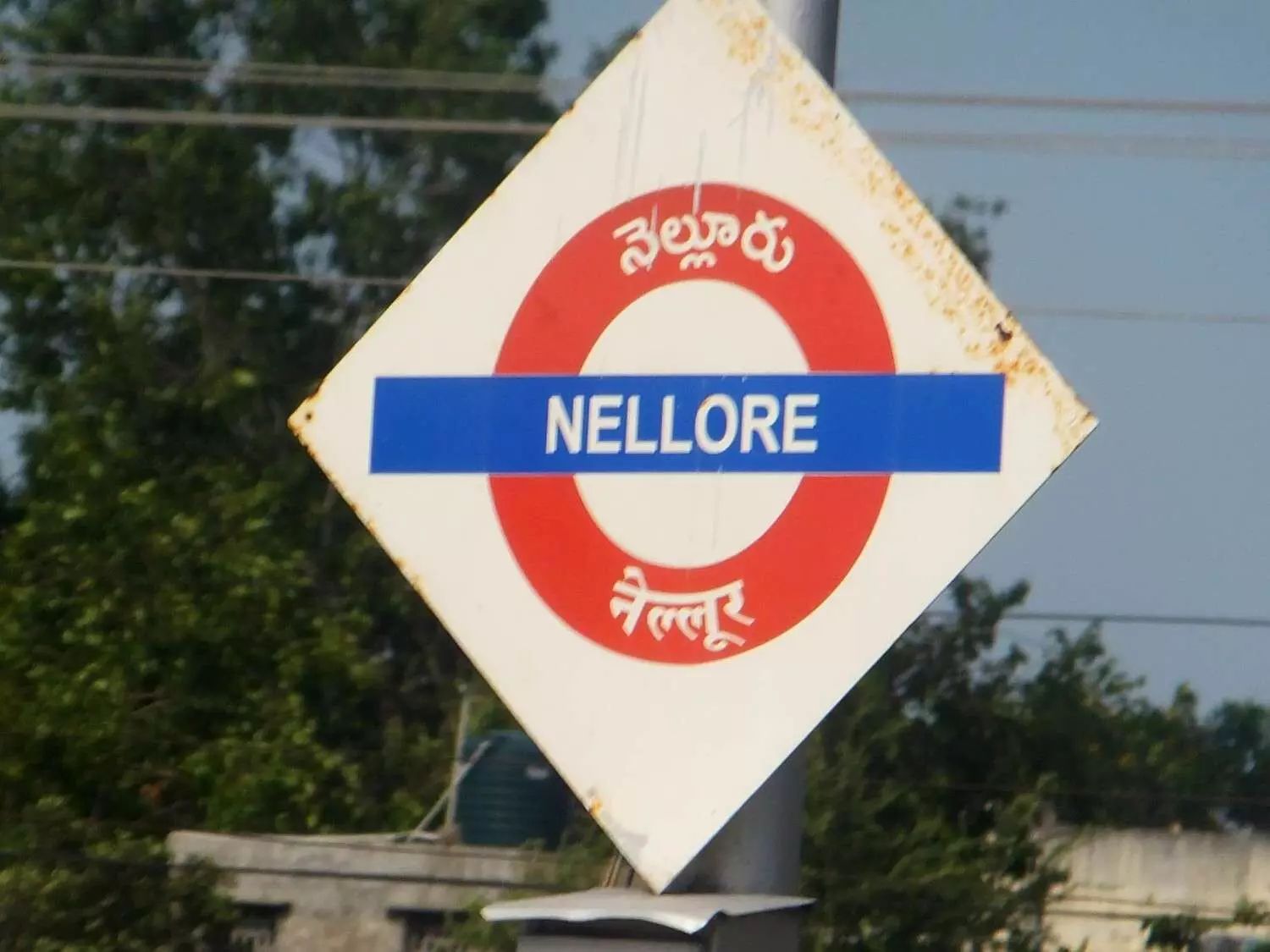 నెల్లూరులో దారుణం..జంట హత్యలు