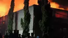 ప్రకాశం జిల్లా పొగాకు పరిశ్రమలో భారీ అగ్నిప్రమాదం