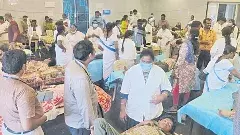 హాస్టల్ విద్యార్థులంటే అంత చులకనా?