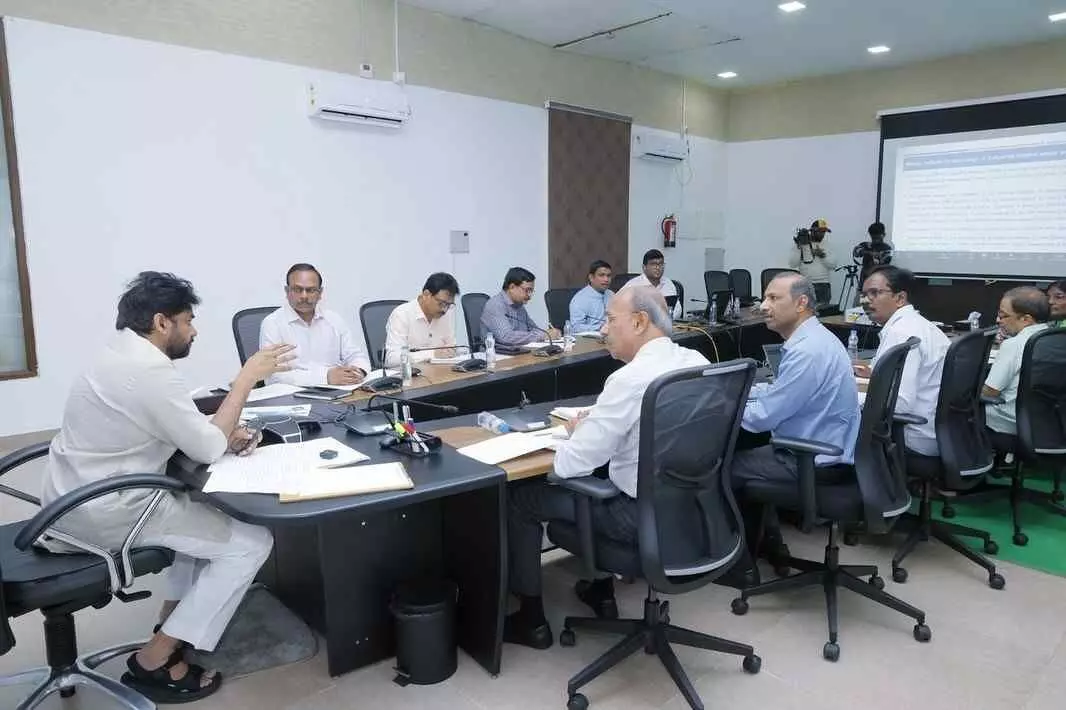 పొల్యూషన్ ఆడిట్ ద్వారా కాలుష్యాన్ని నియంత్రిస్తాం పొల్యూషన్ ఆడిట్ ద్వారా కాలుష్యాన్ని నియంత్రిస్తాం