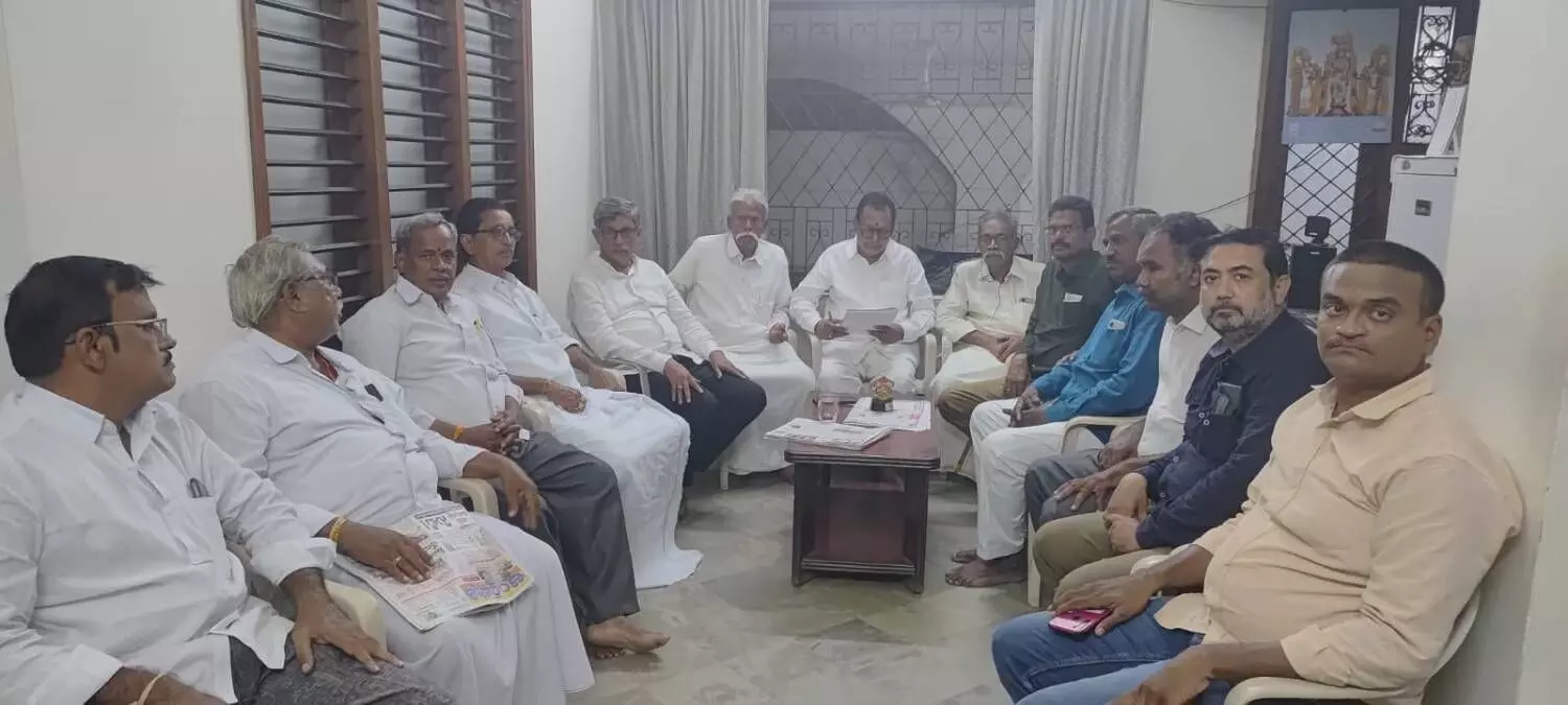 సీమ హక్కులపై ఇప్పుడైనా మాట్లాడండి మోదీజీ! సీమ హక్కులపై ఇప్పుడైనా మాట్లాడండి మోదీజీ!