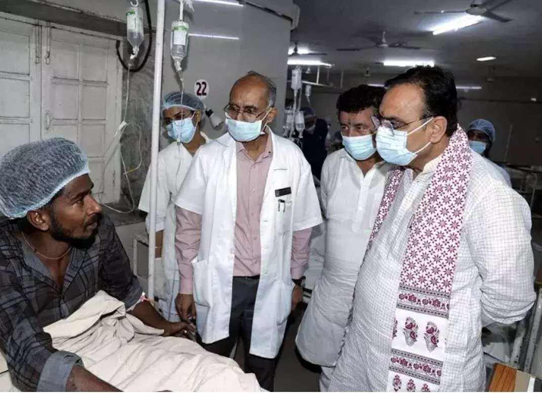 బస్సులో అగ్ని ప్రమాదం, 19 మంది సజీవ దహనం బస్సులో అగ్ని ప్రమాదం, 19 మంది సజీవ దహనం
