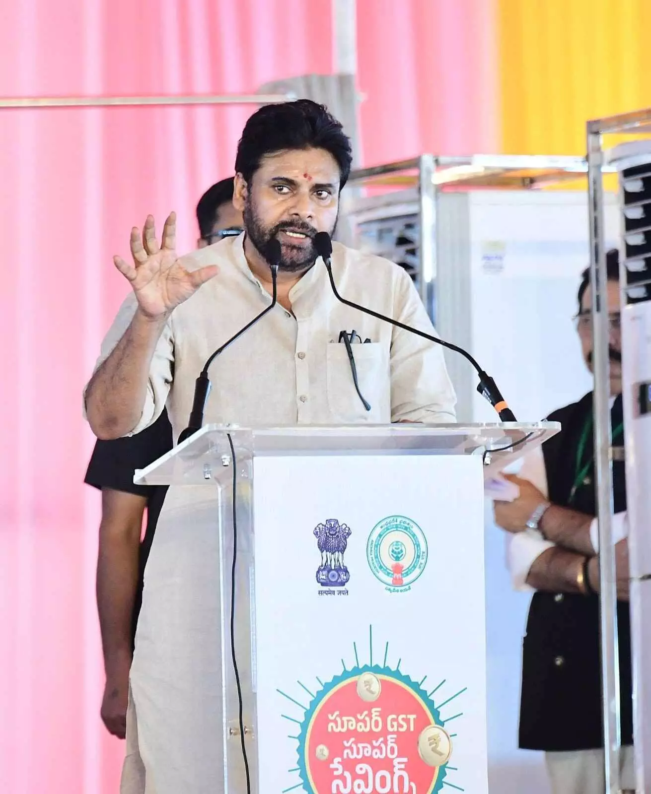 ప్రధాన మంత్రి కర్మయోగి: పవన్ కల్యాణ్ ప్రధాన మంత్రి కర్మయోగి: పవన్ కల్యాణ్