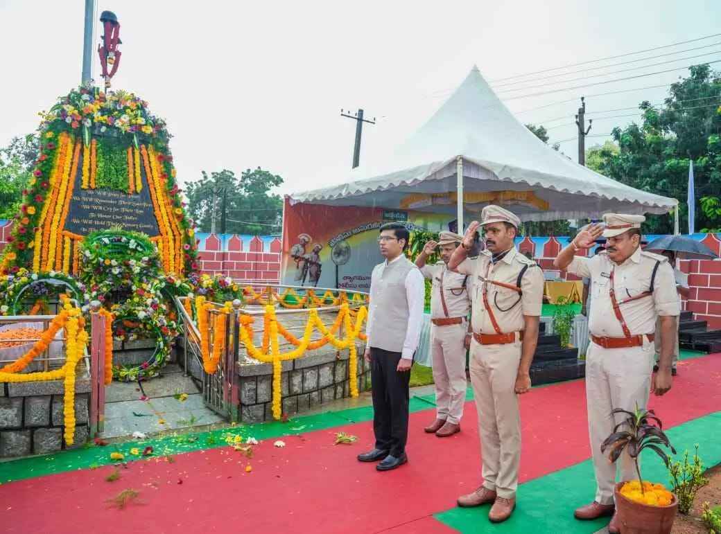అమరవీరులారా వందనం.. మీ వారసులకు మాది భరోసా..