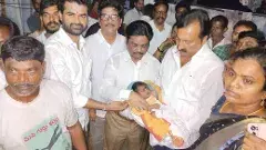 పవన్ కల్యాణ్ కు బదులుగా జనసేన నాయకులు