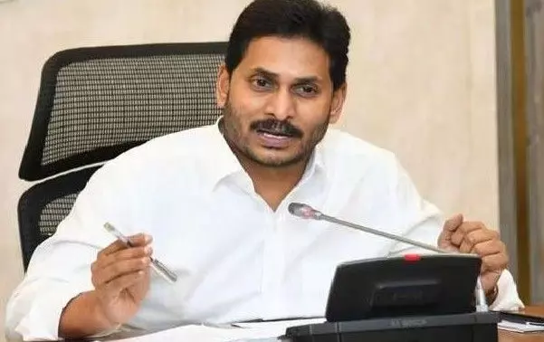 బాలకృష్ణ అసెంబ్లీలో తాగి మాట్లాడారు బాలకృష్ణ అసెంబ్లీలో తాగి మాట్లాడారు