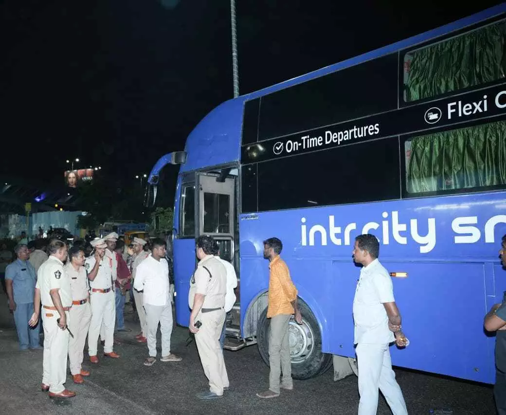 తిరుపతి:భద్రత ఇవ్వకుంటే.. దండన తప్పదు.. తిరుపతి:భద్రత ఇవ్వకుంటే.. దండన తప్పదు..