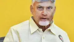 ముంచుకొస్తోన్న ‘మొంథా’..జేసీబీలు,క్రేన్‌లు,పవర్ సాలు సిద్ధం