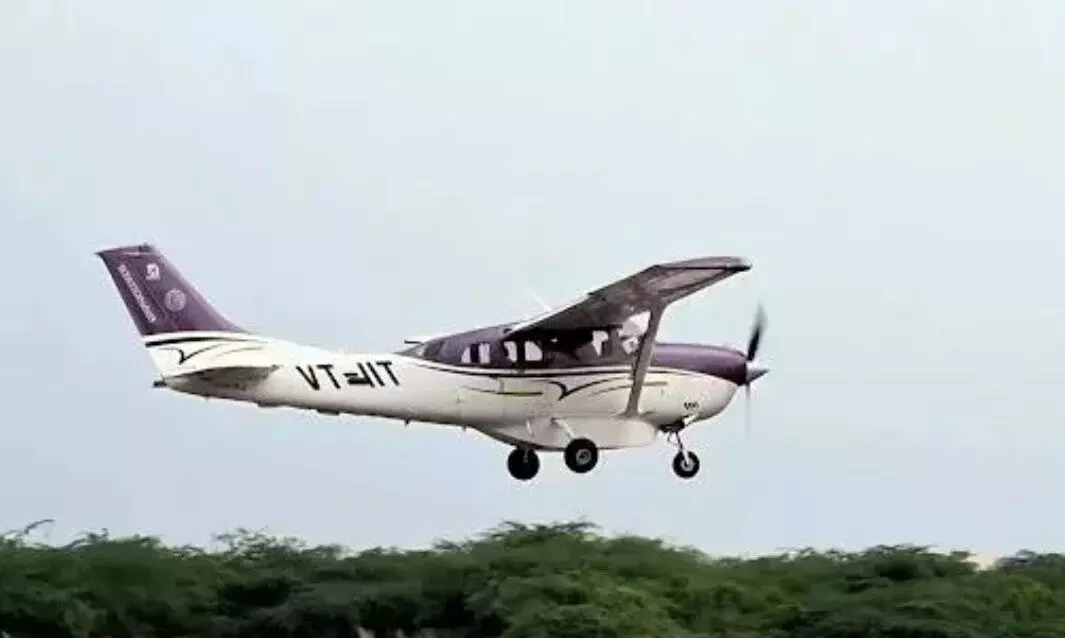 ఢిల్లీ: వాయు కాలుష్య నివారణకు మేఘమథనం ఢిల్లీ: వాయు కాలుష్య నివారణకు మేఘమథనం