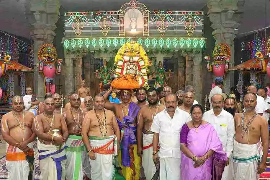 పుష్పయాగం: యాత్రికులకు తిరుమలలో 30న కనువిందు పుష్పయాగం: యాత్రికులకు తిరుమలలో 30న కనువిందు