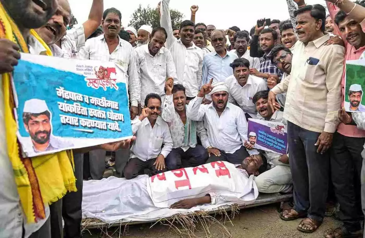 మహారాష్ట్ర రైతుల ఆందోళన బాటకు కారణమేంటి? మహారాష్ట్ర రైతుల ఆందోళన బాటకు కారణమేంటి?