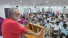 గూగుల్, ఫేస్ బుక్ గుప్పెట్లో యాడ్ రెవెన్యూ : ప్రబీర్ పురకాయస్థ