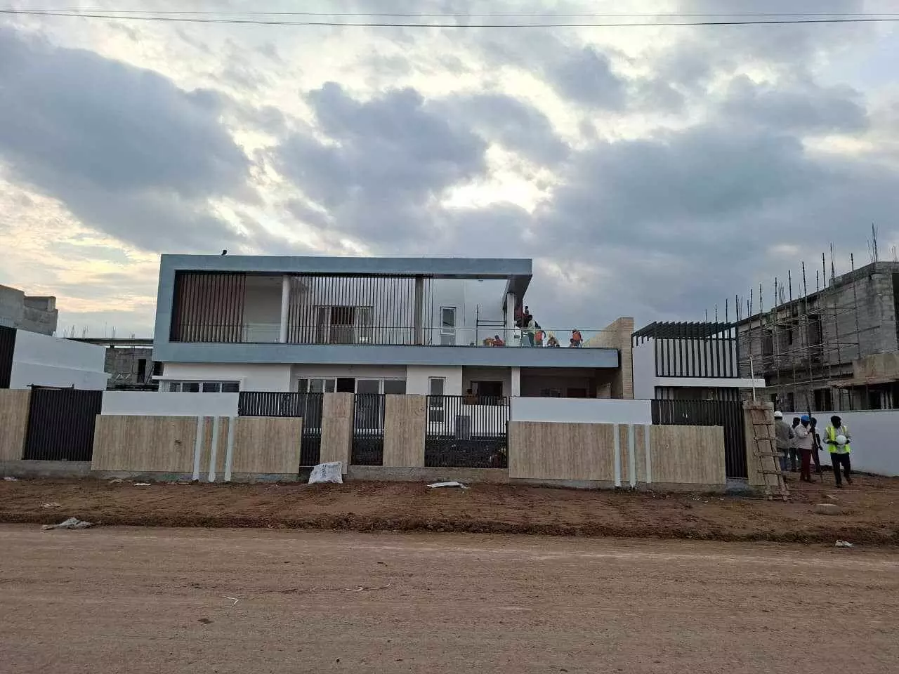 అమరావతి ఐఏఎస్ లకు డూప్లెక్స్ క్యాంప్ ఆఫీస్ లు అమరావతి ఐఏఎస్ లకు డూప్లెక్స్ క్యాంప్ ఆఫీస్ లు