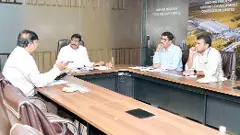 హీటెక్కిన రోడ్ల మంత్రి గది!