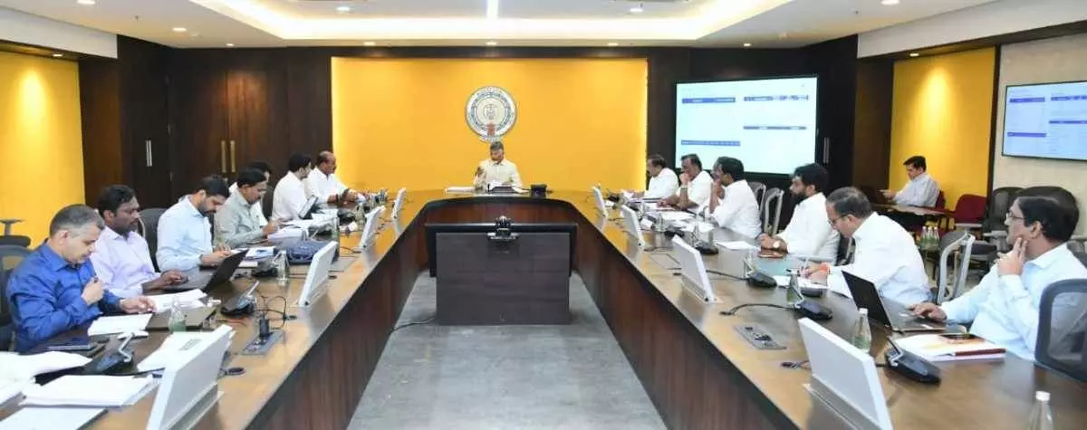 1,01,899 కోట్ల పెట్టుబడులు, 85,870 మందికి ఉద్యోగాలు 1,01,899 కోట్ల పెట్టుబడులు, 85,870 మందికి ఉద్యోగాలు