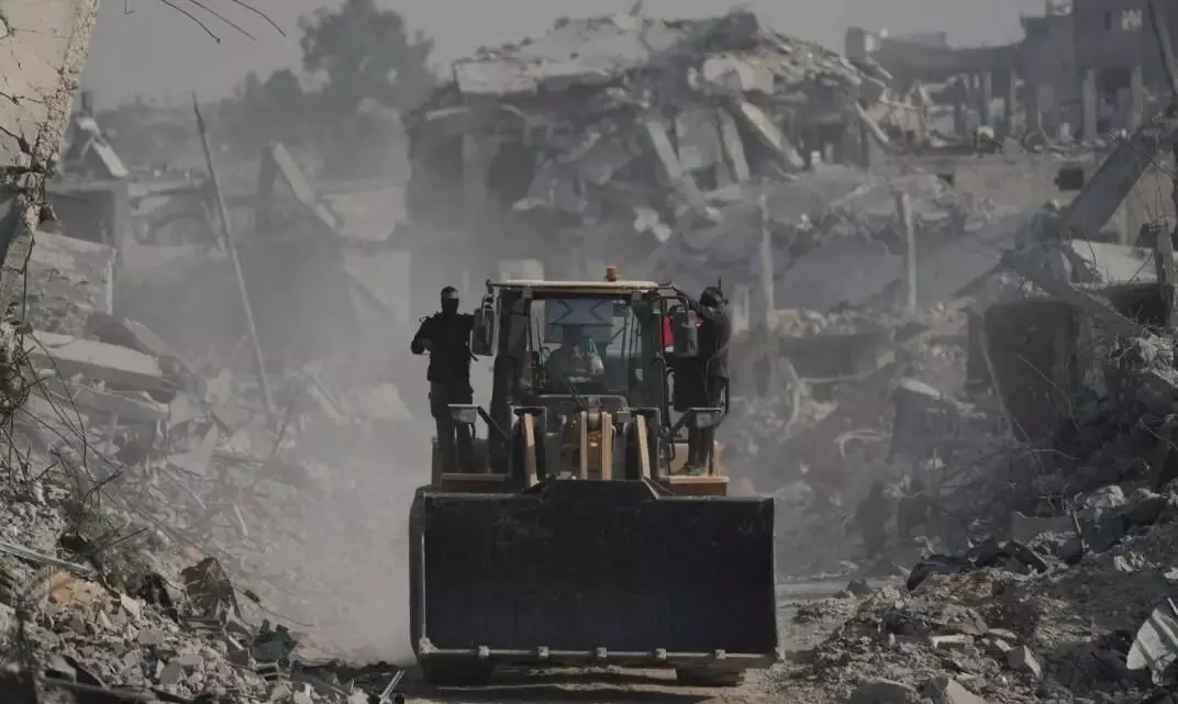 హమాస్ ఇచ్చిన మృతదేహాలు వెనక్కి హమాస్ ఇచ్చిన మృతదేహాలు వెనక్కి