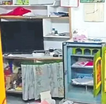 కూతురింటికెళ్లొచ్చే లోపే 100 సవర్లు దోచేశారు