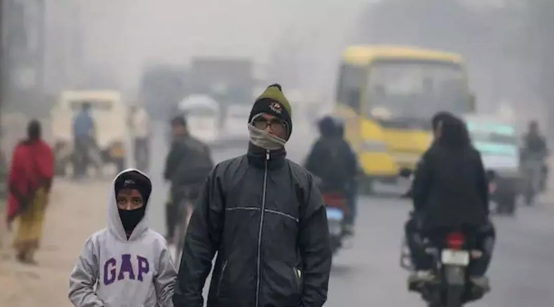 తెలంగాణలో  పొగమంచు పంజా:శీతల తరంగం ప్రారంభం