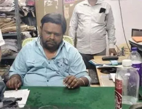 సీఎం సార్, అవినీతి ఆగిందెక్కడ? ఏసీబీకి దొరికిన డోన్ తహసీల్దార్