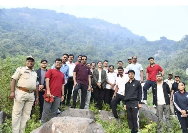 ఐఏఎస్ లకు పరిపాలనా పాఠాలు నేర్పుతున్న కొండపల్లి కోట ఐఏఎస్ లకు పరిపాలనా పాఠాలు నేర్పుతున్న కొండపల్లి కోట