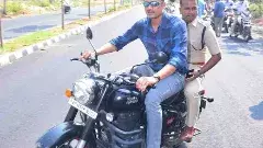 కలెక్టర్, ఎస్పీలకి హెల్మెట్ అక్కర్లేదా