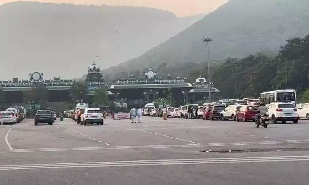 యాత్రికుల రక్షణపై టీటీడీ దృష్టి.. యాత్రికుల రక్షణపై టీటీడీ దృష్టి..