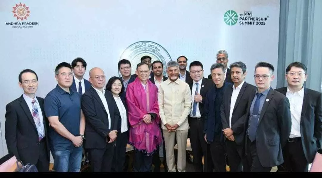 సమ్మిట్కు ముందే పెట్టుబడుల సందడి..! సమ్మిట్కు ముందే పెట్టుబడుల సందడి..!