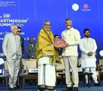 బీహార్ ఎన్నికల్లో కొట్టుకుపోయిన ఏపీ పెట్టుబడిదారుల సదస్సు బీహార్ ఎన్నికల్లో కొట్టుకుపోయిన ఏపీ పెట్టుబడిదారుల సదస్సు