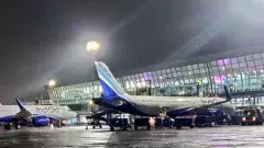 రద్దీగా మారిన విశాఖ విమానాశ్రయం