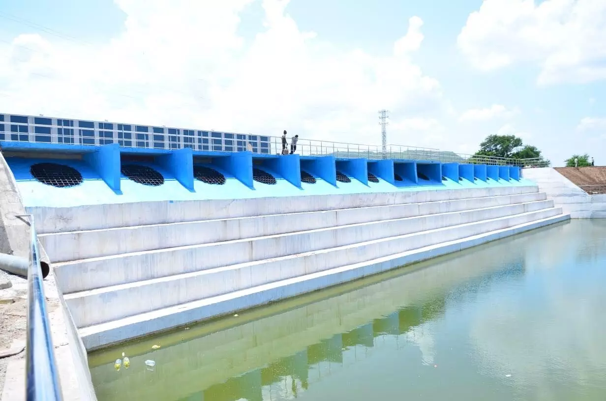 ఉండవల్లి వద్ద రూ.595 కోట్లతో రెండో ఎత్తిపోతల పథకం ఉండవల్లి వద్ద రూ.595 కోట్లతో రెండో ఎత్తిపోతల పథకం