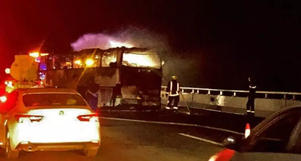 మక్కా దగ్గిర ఘోర రోడ్డు ప్రమాదం, హైదరాబాద్ వాసుల సజీవ దహనం మక్కా దగ్గిర ఘోర రోడ్డు ప్రమాదం, హైదరాబాద్ వాసుల సజీవ దహనం