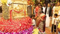 తిరుచానూరు ఆలయంలో రాష్ట్రపతి ద్రౌపదీ ముర్ము (president Murmu)